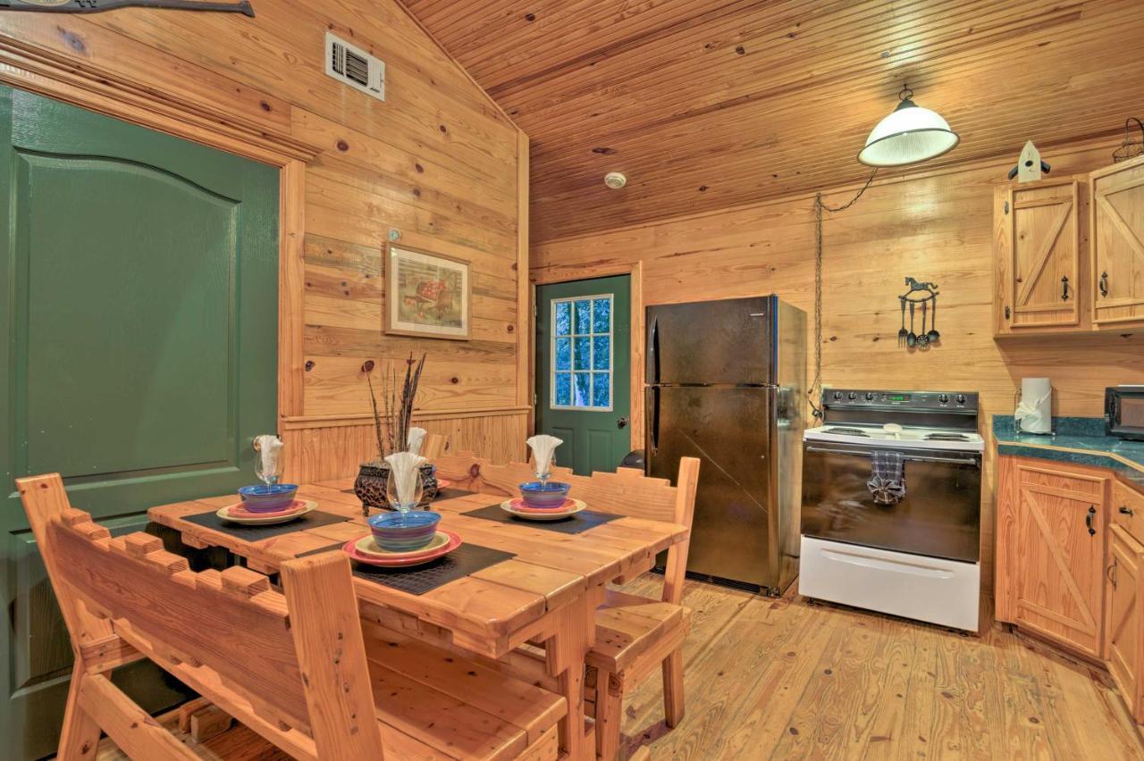 Hochatown Hideaway With Hot Tub, Grill And Fire Pit! Stephens Gap Exterior foto